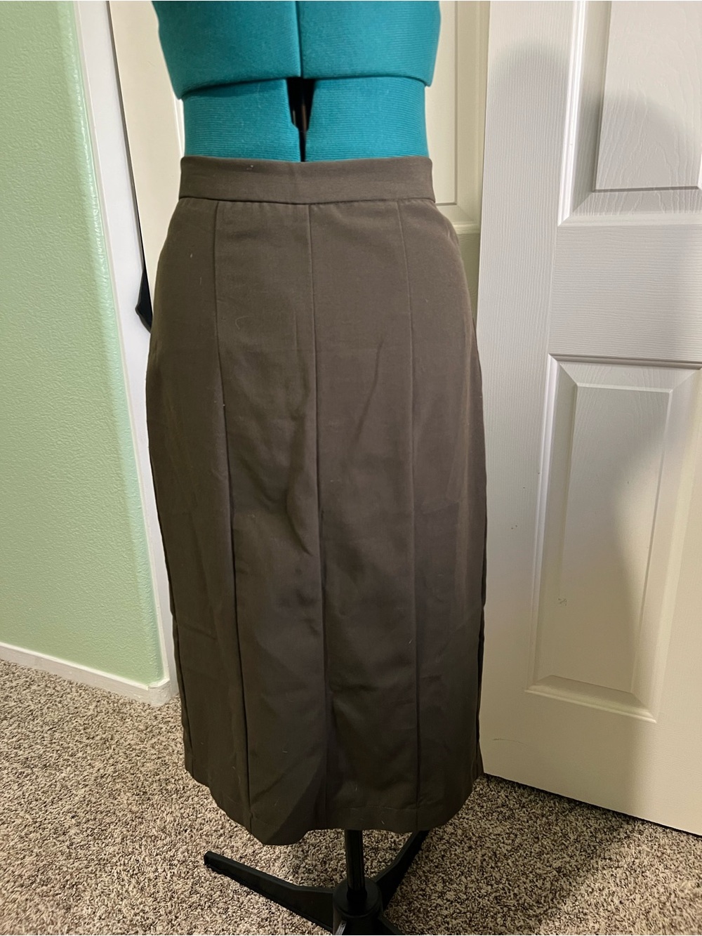 Bettie Page olive green Midi Pencil mermaid Skirt Small